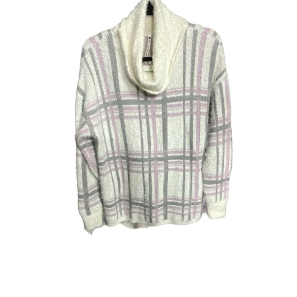 Leo and Nicole Dove Lilac and Grey Cotton Blend Cowl Neck Sweater - Picture 5 of 8